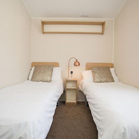 Luxury Holiday Retreat Set Within Oakdene Forest - Park Activities Pass Included Free! Saint Leonards Екстериор снимка