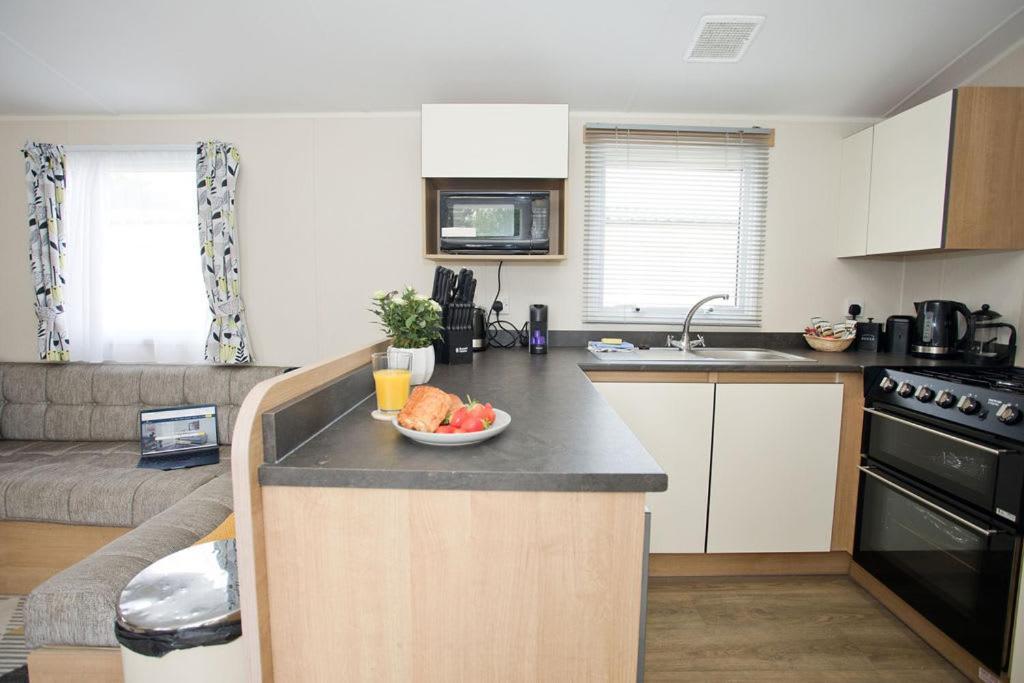 Luxury Holiday Retreat Set Within Oakdene Forest - Park Activities Pass Included Free! Saint Leonards Екстериор снимка