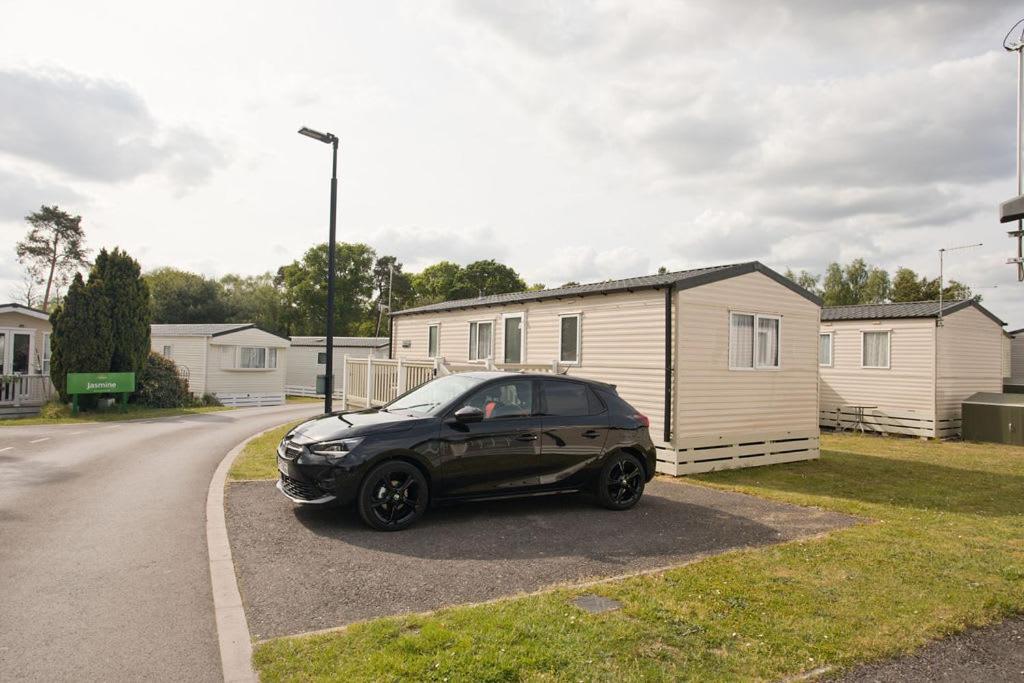 Luxury Holiday Retreat Set Within Oakdene Forest - Park Activities Pass Included Free! Saint Leonards Екстериор снимка