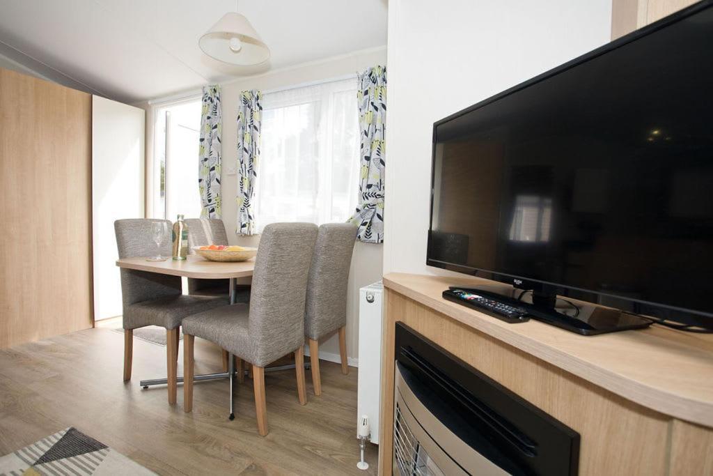 Luxury Holiday Retreat Set Within Oakdene Forest - Park Activities Pass Included Free! Saint Leonards Екстериор снимка